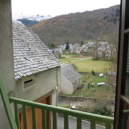 Des Pouyes Génos